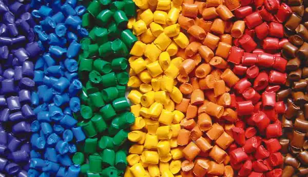 Masterbatch y colorantes